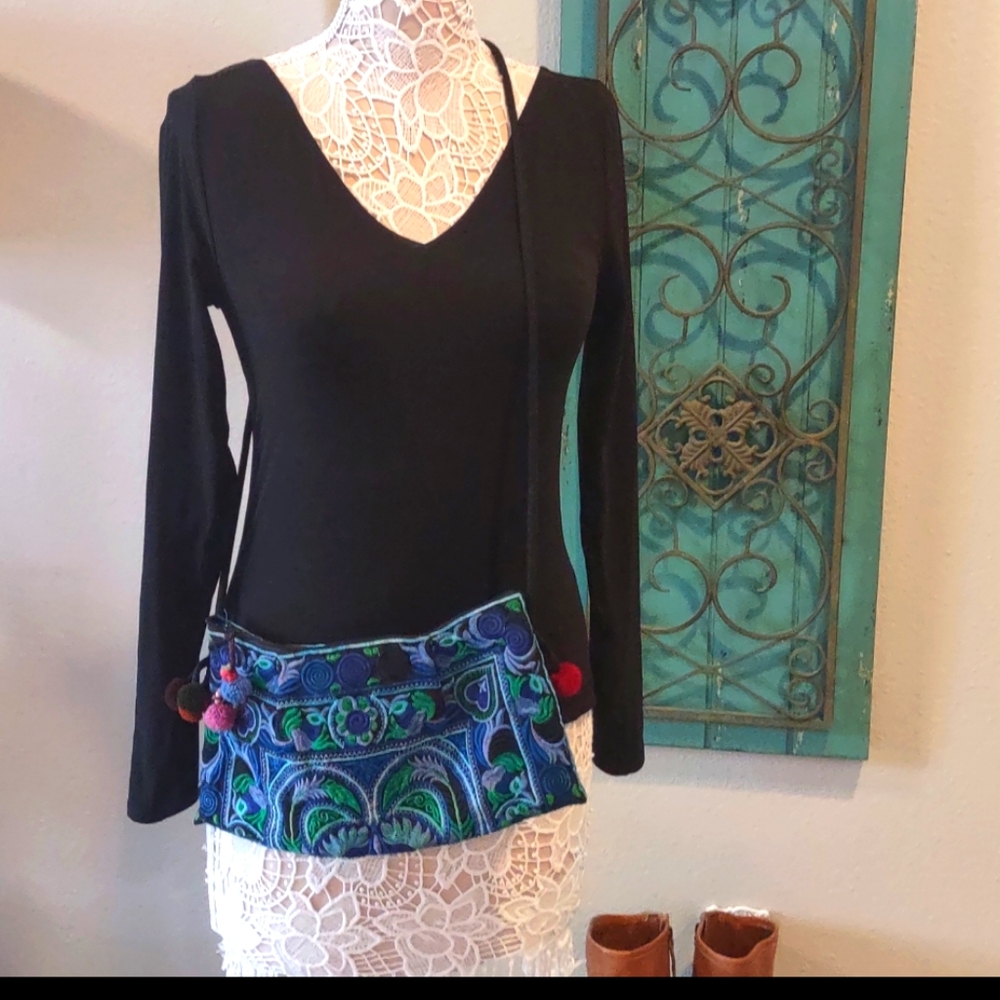 Blue & green colorful embroidered crossbody purse